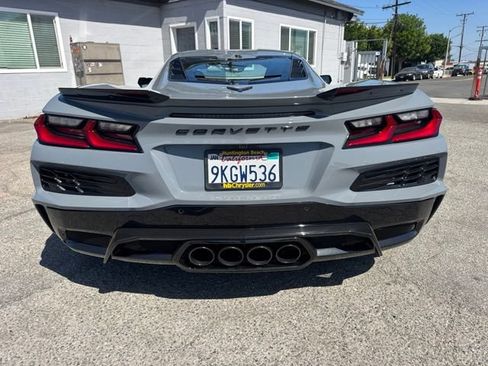 Used 2024 Chevrolet Corvette Z06 RWD image 5