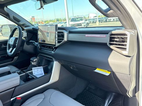 New 2026 Toyota Tundra Limited AWD/4WD image 15
