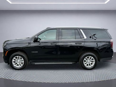 Used 2025 Chevrolet Tahoe LT AWD/4WD image 3