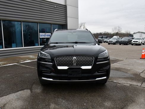 Used 2023 Lincoln Aviator Reserve w/ Equipment Group 201A image 10
