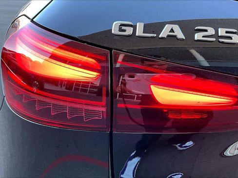 New 2026 Mercedes-Benz GLA 250 image 14