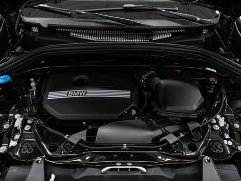 Used 2025 BMW X1 xDrive28i w/ M Sport Line w/ M Sport Package image 36