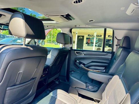 Used 2015 GMC Yukon XL Denali w/ Open Road Package image 30