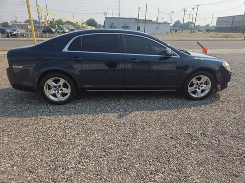Used 2010 Chevrolet Malibu LT FWD image 6