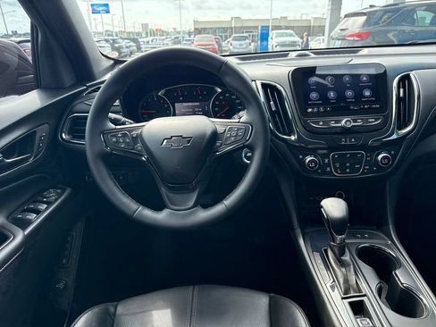 Used 2023 Chevrolet Equinox Premier FWD image 28