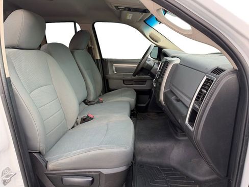 Used 2017 RAM 1500 Classic SLT image 21