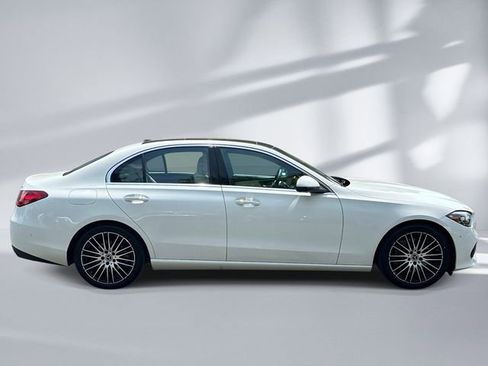 Used 2025 Mercedes-Benz C 300 4MATIC Sedan image 5