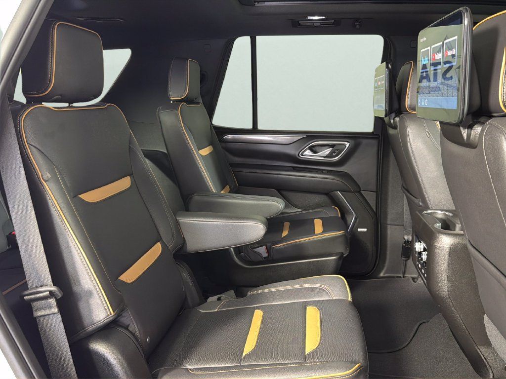 Used 2023 GMC Yukon AT4 AWD/4WD image 35