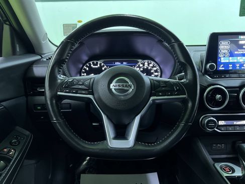 Used 2021 Nissan Sentra SV FWD image 20