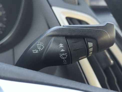 Used 2013 Ford Focus SE image 25