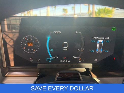 Used 2025 GMC Hummer EV 2X w/ LPO, Sport Package AWD/4WD image 7