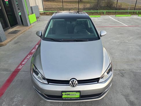 Used 2015 Volkswagen Golf S FWD image 4