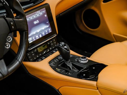 Used 2018 Maserati GranTurismo Sport image 60