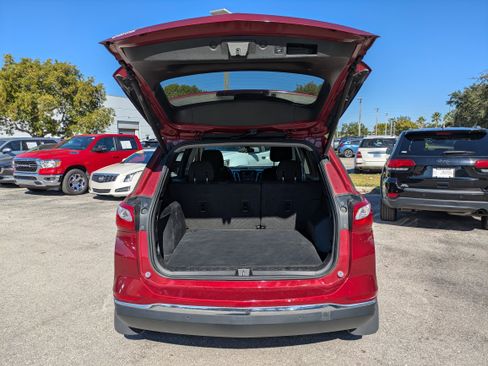 Used 2018 Chevrolet Equinox LT image 13