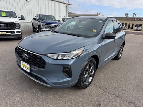 Used 2023 Ford Escape ST-Line w/ Tech Pack #1 image 7