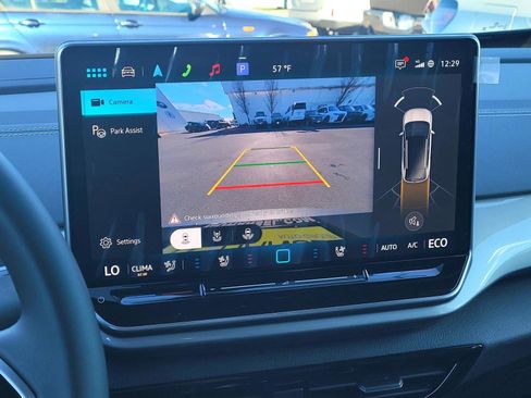 New 2026 Volkswagen ID.4 Pro S image 11