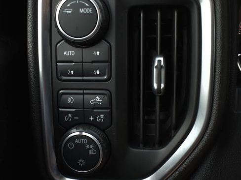 Used 2020 Chevrolet Silverado 1500 RST w/ True North Edition AWD/4WD image 20