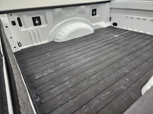 Used 2023 Ford F350 XLT image 5