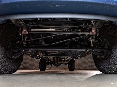 Used 2022 Ford F350 Lariat w/ Tremor Off-Road Package image 11