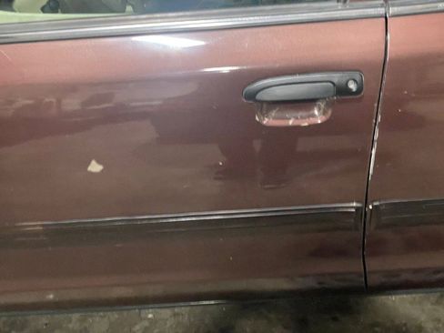 Used 2010 Ford Crown Victoria Police Interceptor image 4