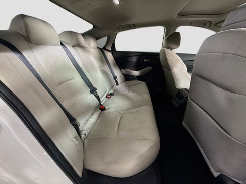 Used 2025 Honda Accord SE image 27