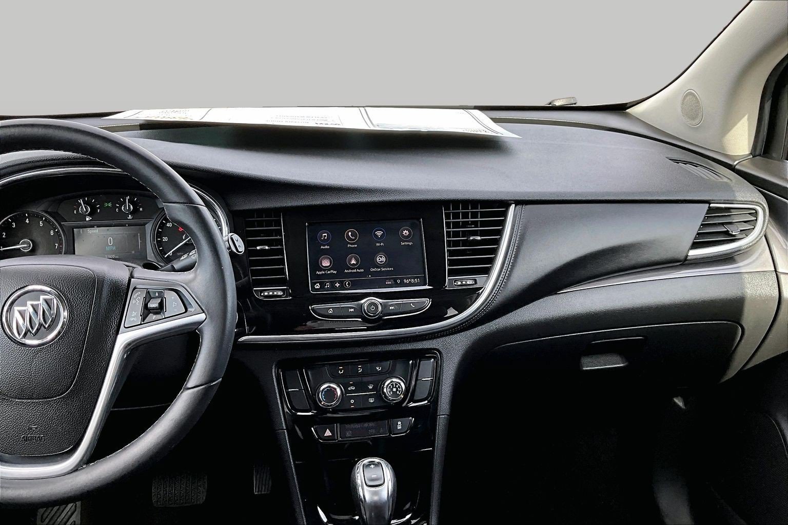 Used 2022 Buick Encore Preferred w/ Safety Package FWD image 6