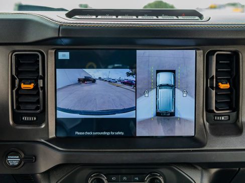 Used 2024 Ford Bronco Badlands image 27