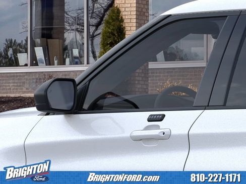 Used 2026 Ford Explorer Active w/ Active Comfort Package AWD/4WD image 21