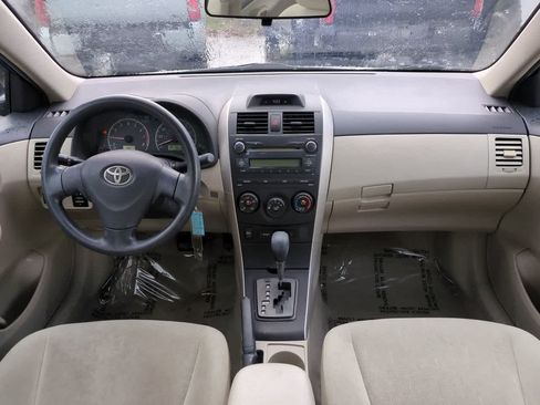 Used 2013 Toyota Corolla L FWD image 10