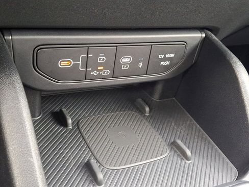 Used 2025 Kia K4 EX image 23