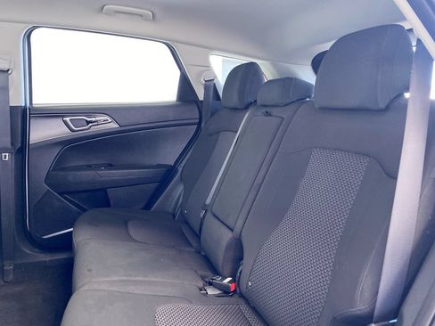 Certified 2026 Kia Sportage LX FWD image 33