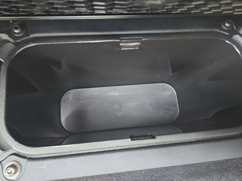Used 2018 RAM 2500 SLT w/ Luxury Group AWD/4WD image 13