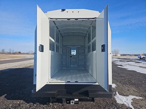 New 2024 Chevrolet Express 3500 w/ Power Convenience Package image 5