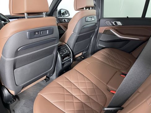 Certified 2023 BMW X5 M50i w/ Executive Package image 17