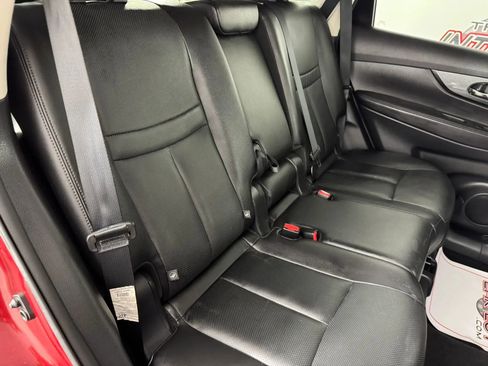 Used 2016 Nissan Rogue SL w/ SL Premium Package AWD/4WD image 37