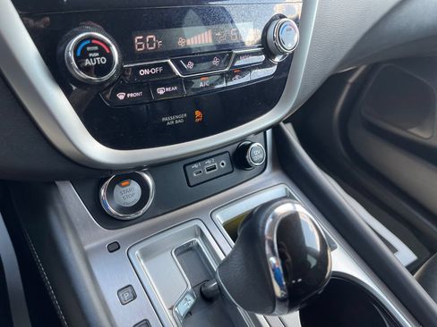 Used 2024 Nissan Murano SV w/ SV Midnight Edition Package AWD/4WD image 19