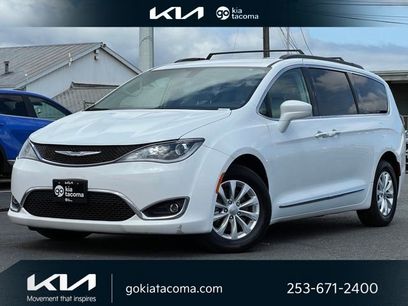 Used 2017 Chrysler Pacifica Touring-L