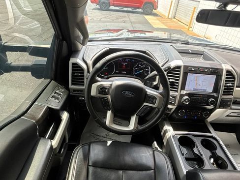 Used 2021 Ford F250 Lariat w/ Tremor Off-Road Package AWD/4WD image 3