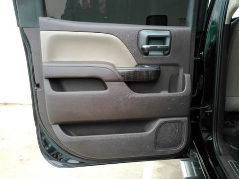 Used 2016 GMC Sierra 2500 Denali w/ Duramax Plus Package image 19