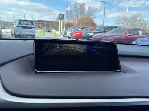 Used 2019 Lexus RX 450h AWD image 22