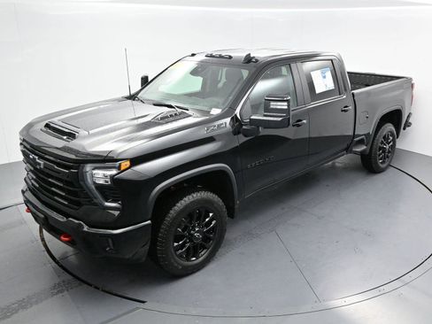 Used 2026 Chevrolet Silverado 2500 LT w/ Trail Boss Package AWD/4WD image 38