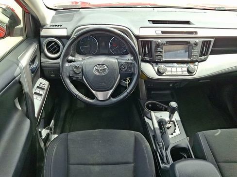 Used 2016 Toyota RAV4 XLE AWD/4WD image 8