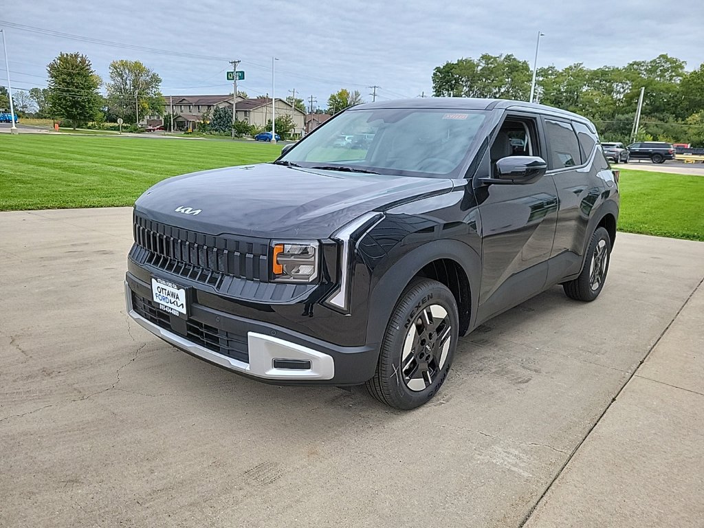 New 2027 Kia Seltos LX AWD/4WD image 2