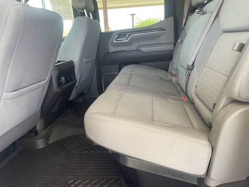 Used 2023 Chevrolet Silverado 1500 LT Trail Boss w/ Convenience Package II AWD/4WD image 25
