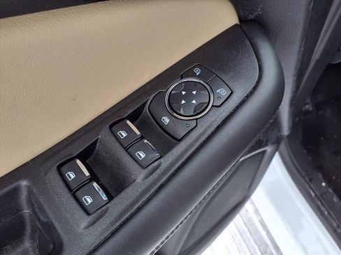 Used 2024 Ford Edge SEL w/ Convenience Package image 27