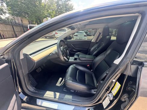 Used 2019 Tesla Model 3 Long Range AWD/4WD image 4