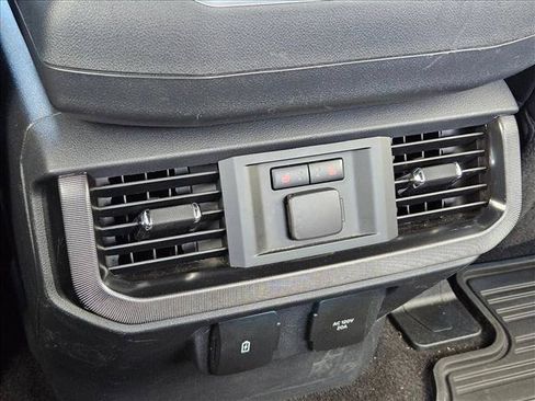 Used 2021 Ford F150 Platinum w/ Equipment Group 701A High AWD/4WD image 17