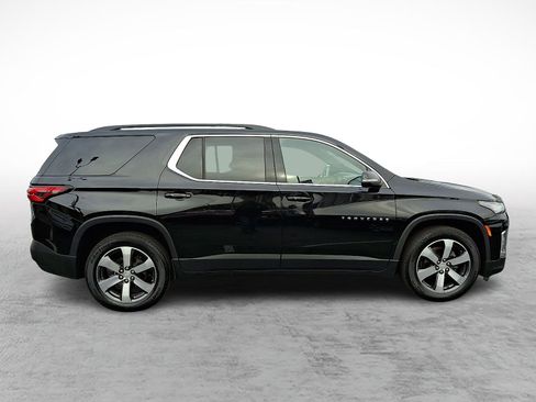 Certified 2023 Chevrolet Traverse LT w/ LT Premium Package image 8
