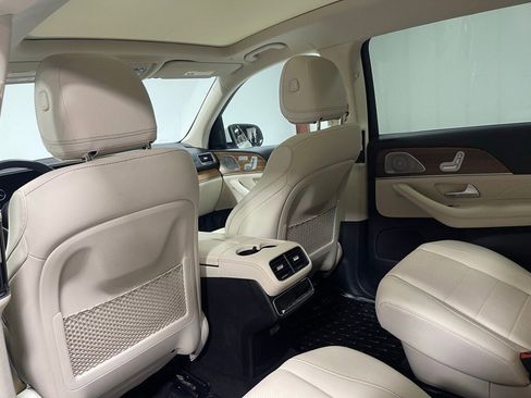 Used 2024 Mercedes-Benz GLS 450 4MATIC image 26