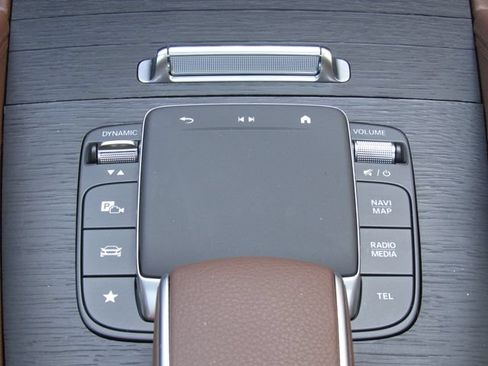 Certified 2024 Mercedes-Benz GLS 450 4MATIC image 35